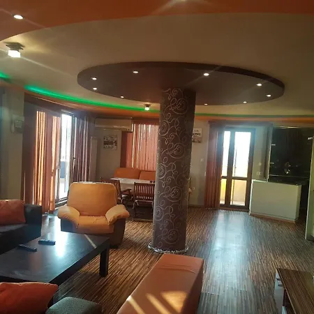 Maisonette Montvieux